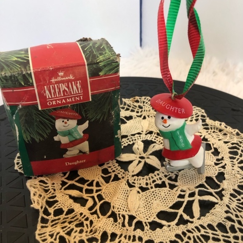 Hallmark 1990 Daughter Keepsake Christmas Ornament Ice Skating Snowwoman